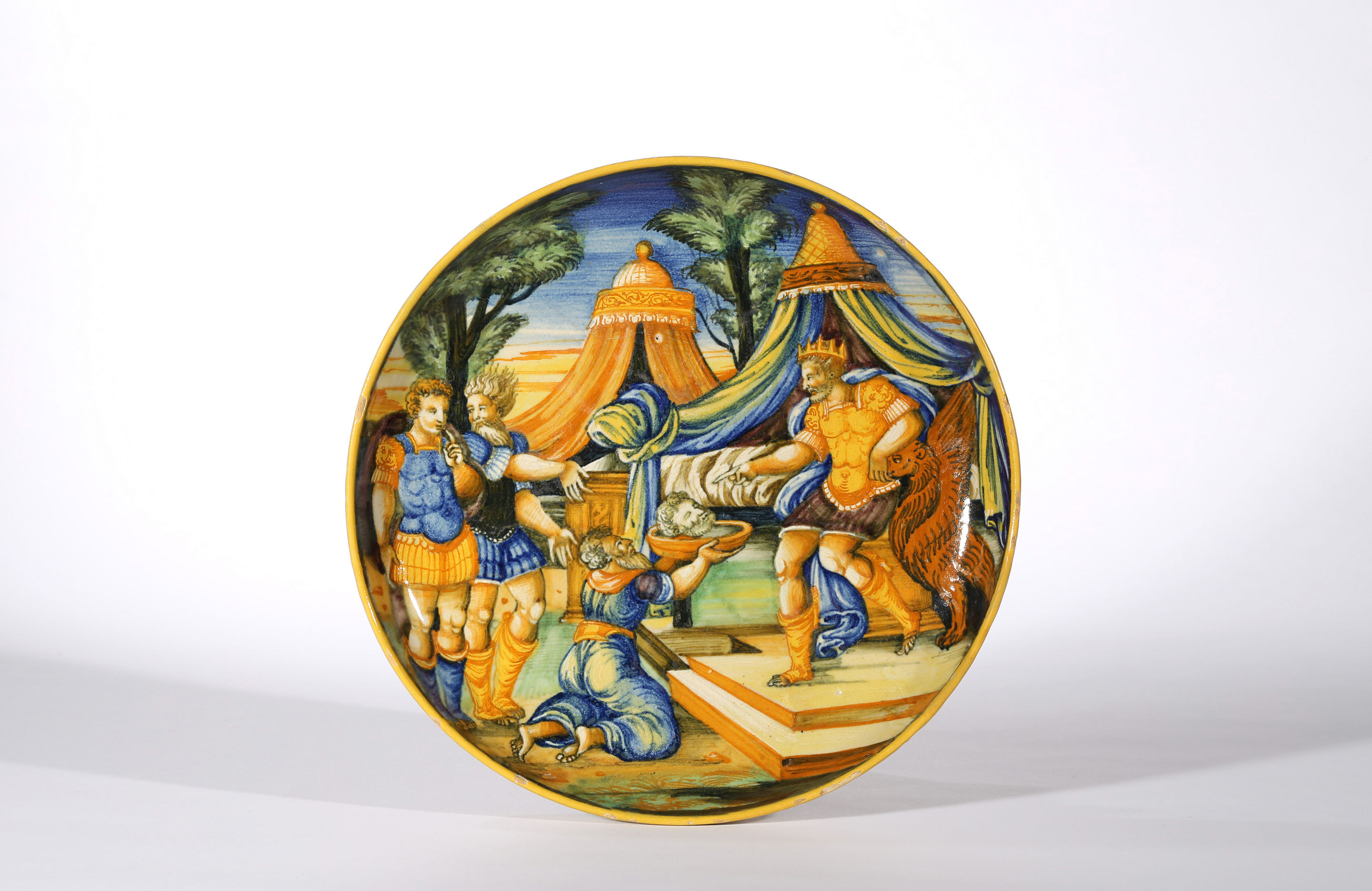 Pesaro Istoriato Shallow Bowl on Low Foot, Sforza di Marcantonio, 1561